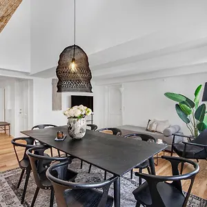  Appartement Sanders Regent - Smart Two-bedroom Near Square