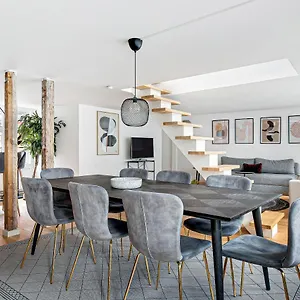Sanders Regent - Treasured Three-bedroom Near Square Copenhagen