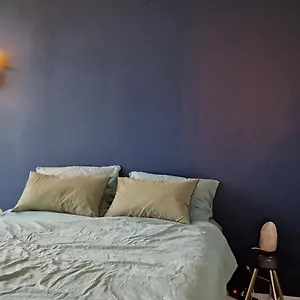 Modern, Fully Equipped Flat Apartment