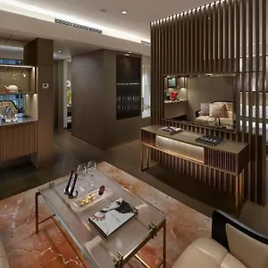 the-landmark-mandarin-oriental.getmacauhotels.com/